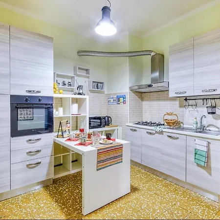 2 Bedroom Amazing In Semesterbostad