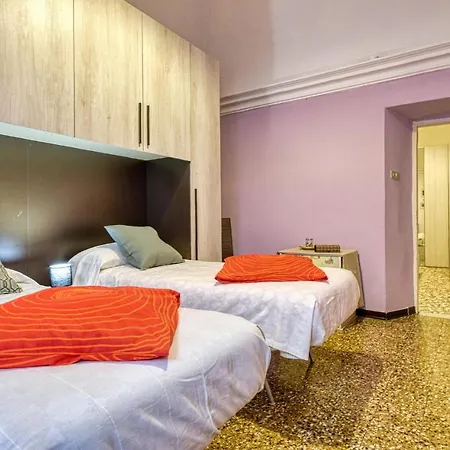 2 Bedroom Beautiful In Villanova Dalbenga 別荘 *